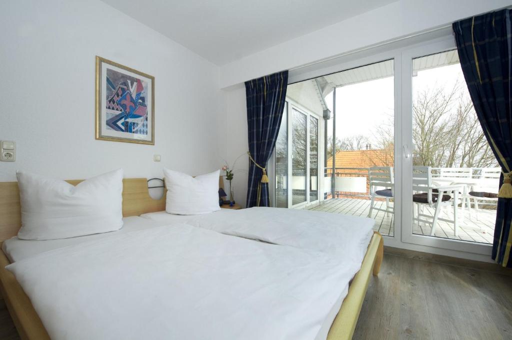 Haus Mecklenburg Apartment Goehren  Room photo